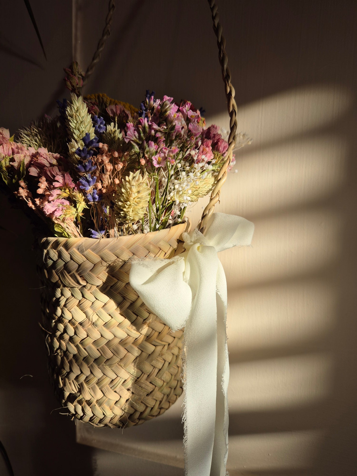 Dried flowers
