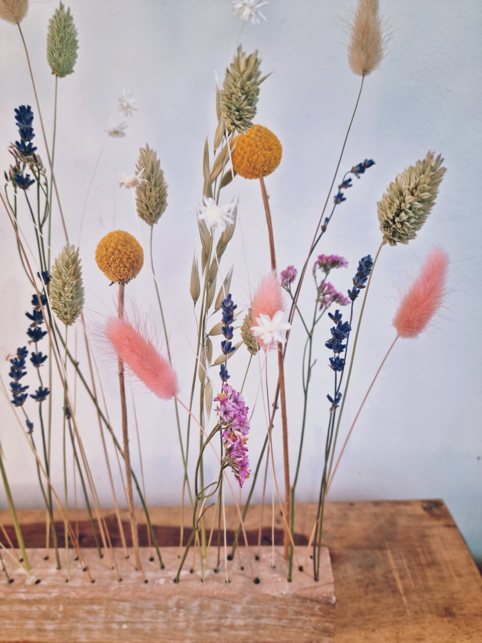 Dried flower arrangement