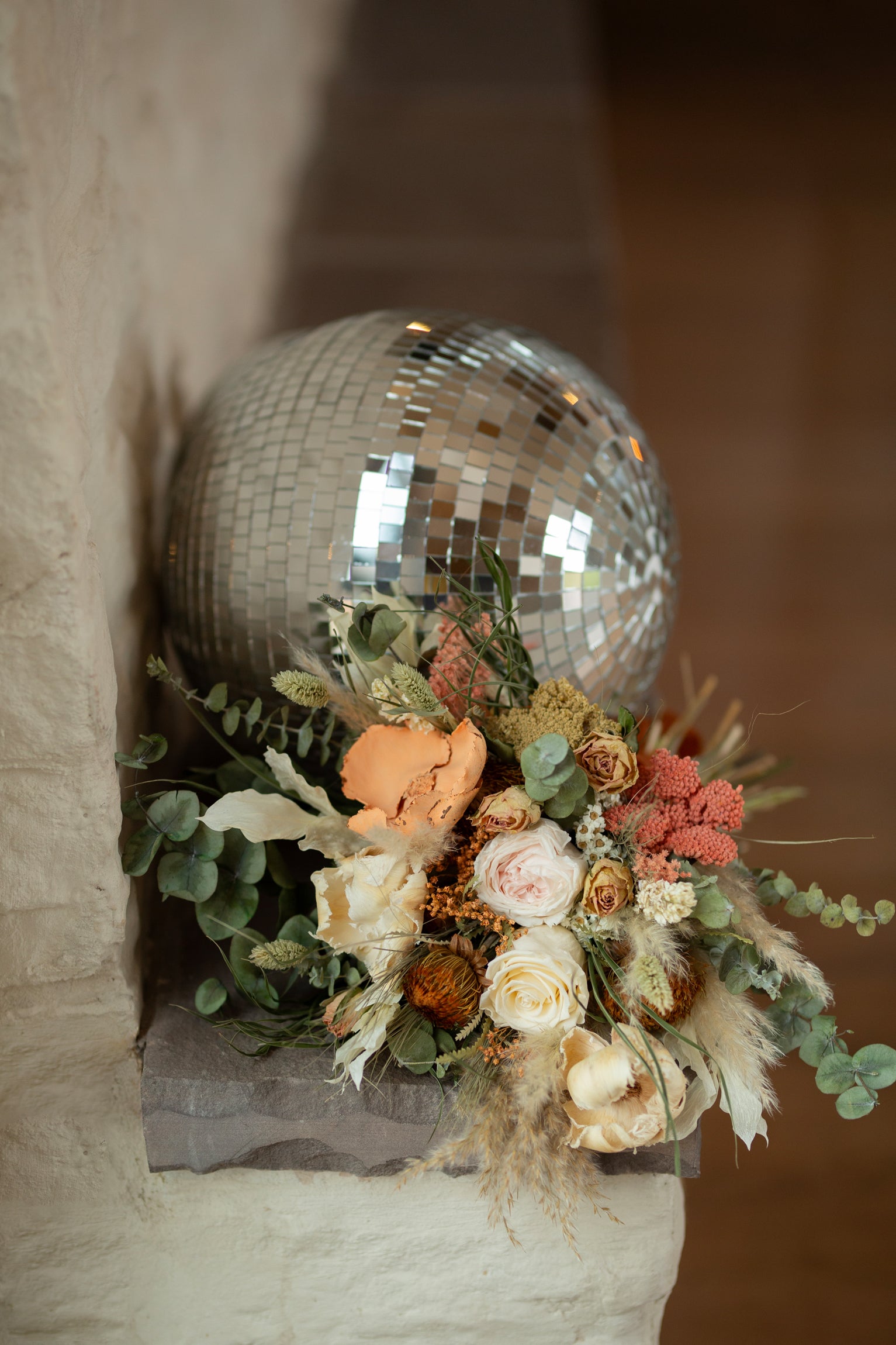 Dried flower bouquet